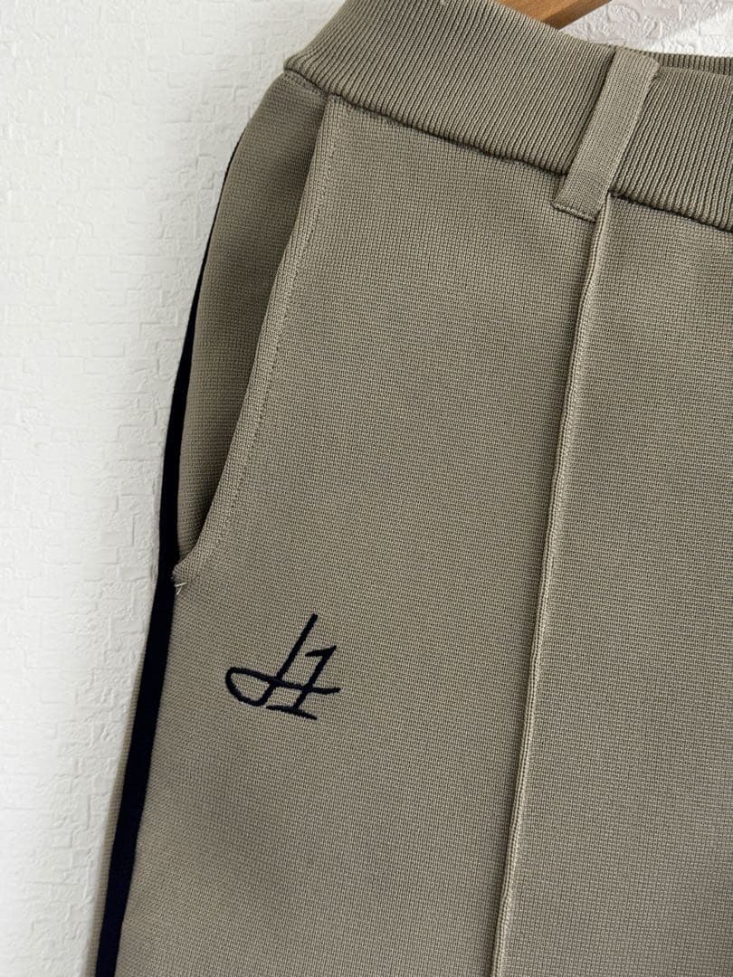 HERG1 【NEW】ミラノリブニットパンツ・メンズ 新品