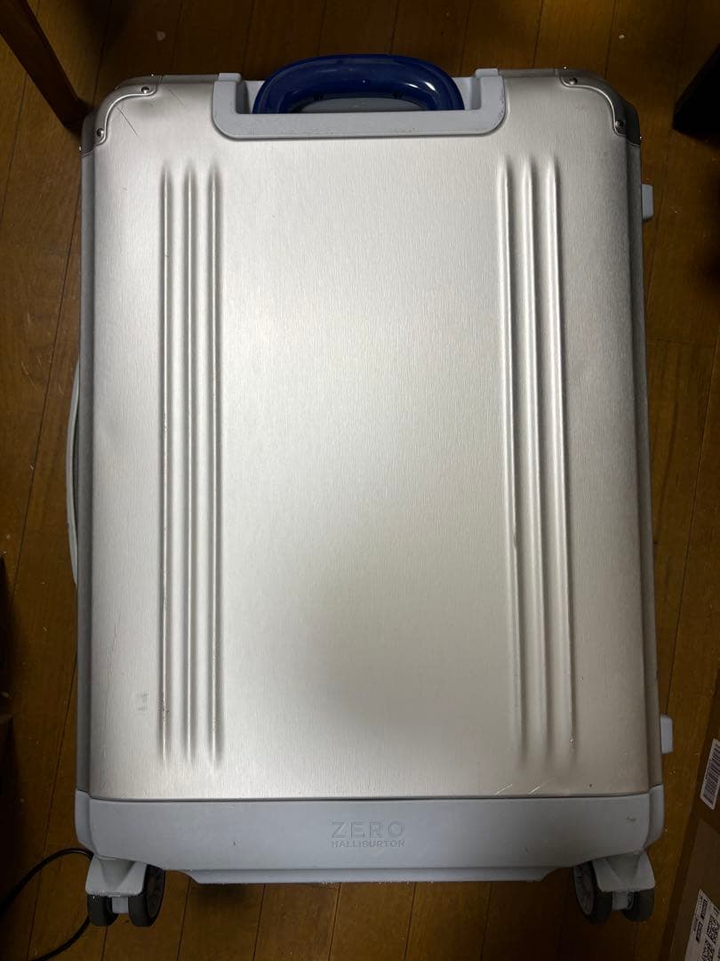 ち*ん様 ゼロハリバートン アルミニウム PURSUIT 57L 預け入れ手荷物