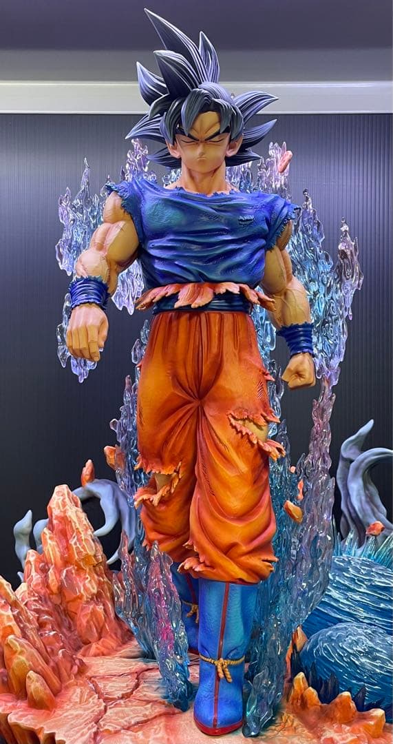 ドラゴンボール　孫悟空　身勝手の極意　フィギュア　ガレージキット