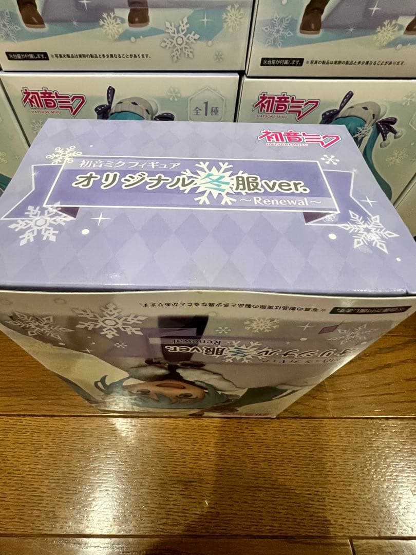 【12個セット】初音ミク フィギュア オリジナル冬服ver. Renewal