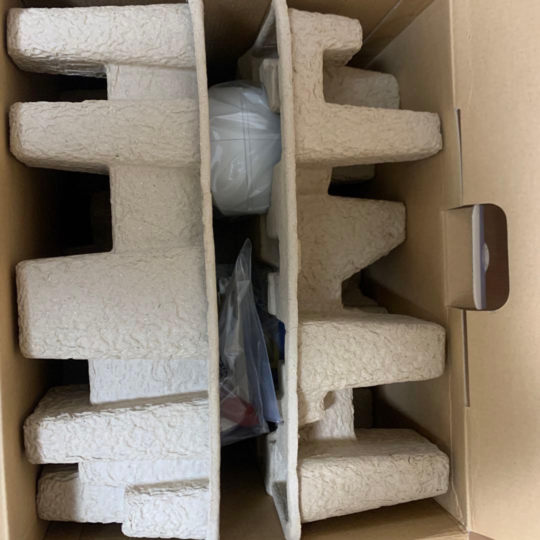 新品未開封　MFセレクション ガンダム胸像ディスプレイケース