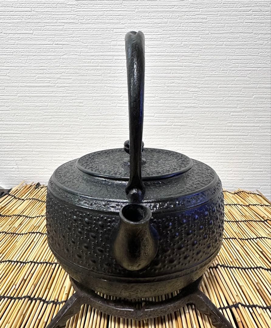 新品、供箱等付属品付 南部岩鋳四代目清末作 丸型肩付亀甲 ♡様売約済み