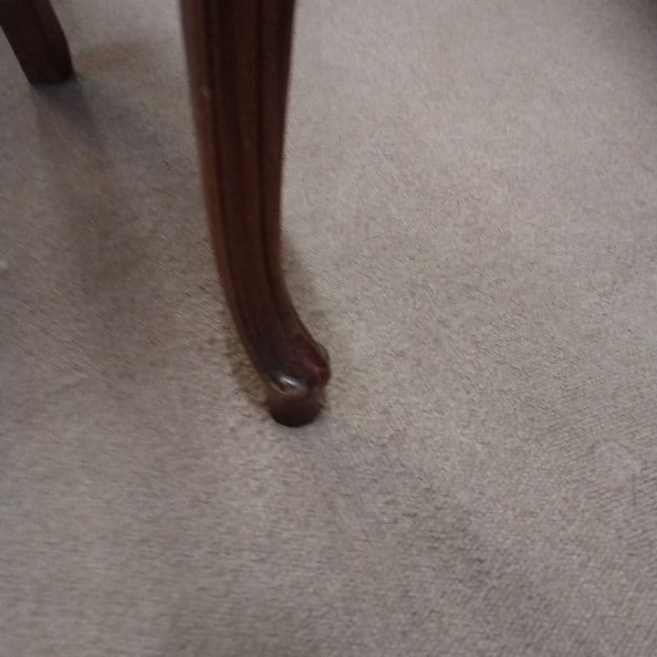 2脚セット　イタリア製　クラシック　ネコ脚　ロココ調チェア　本革張り　着座不可