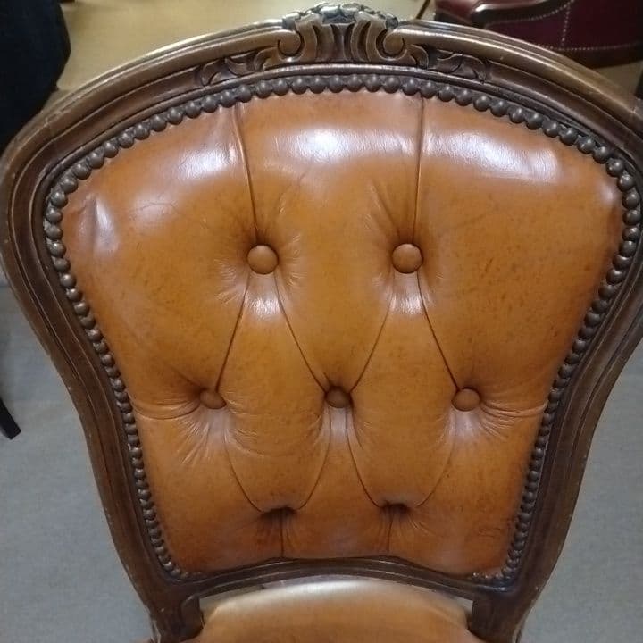 2脚セット　イタリア製　クラシック　ネコ脚　ロココ調チェア　本革張り　着座不可