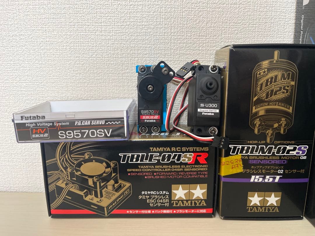 RC送受信器、ブラシレスモーターまとめ売り
