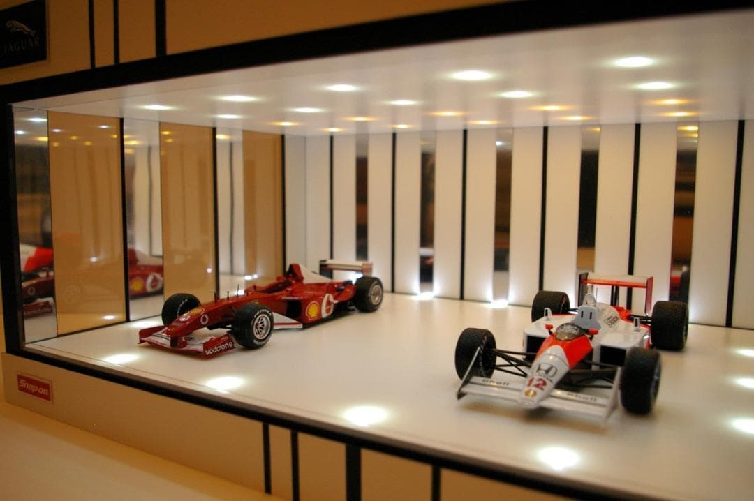 ZARD・オーダー品・ディスプレーBOX /ネオジオラマ