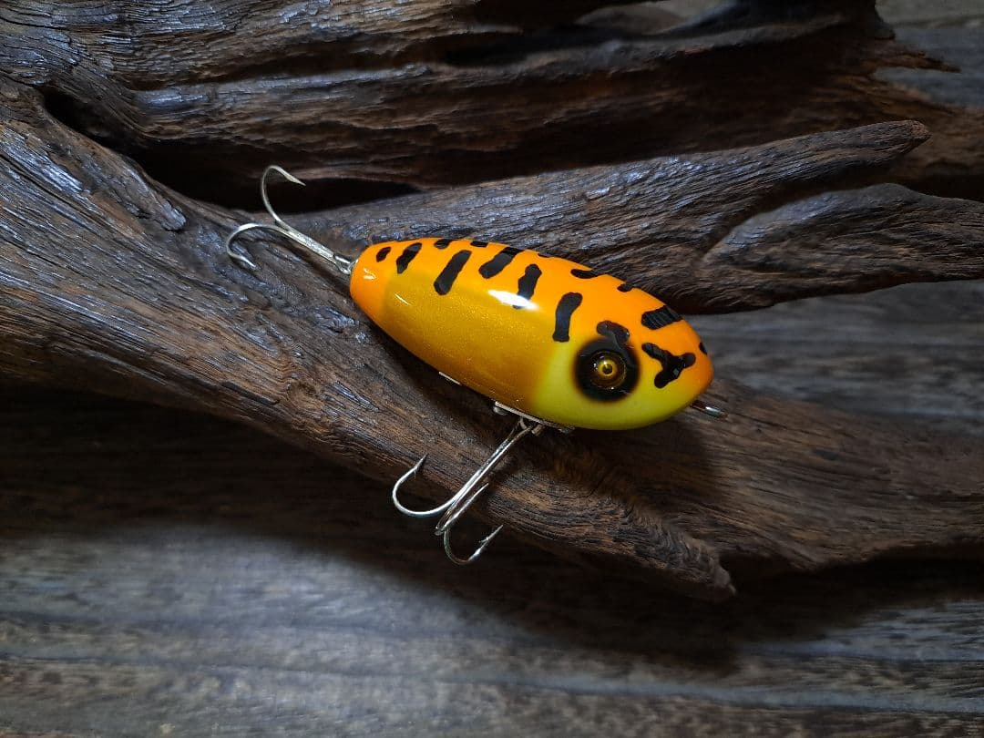 道楽　DOWLUCK　ドウラク　ラブホタル　イエローコーチドッグ　タイガー系