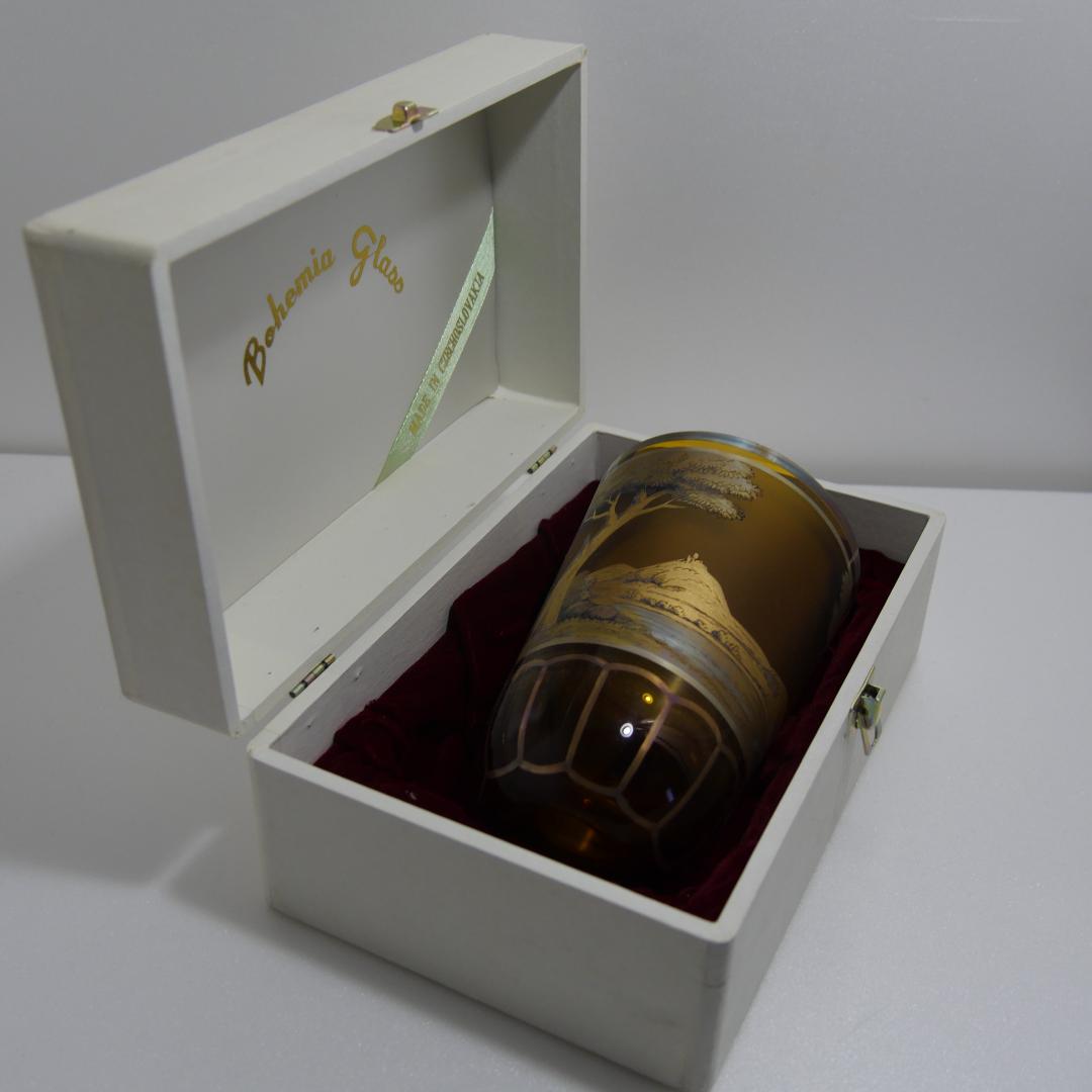 ボヘミアグラス：ペンドロイング・オブジェ（花器）