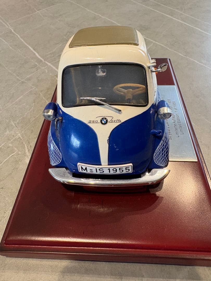  Isetta 250 1955年リミテッドエディションミニカー