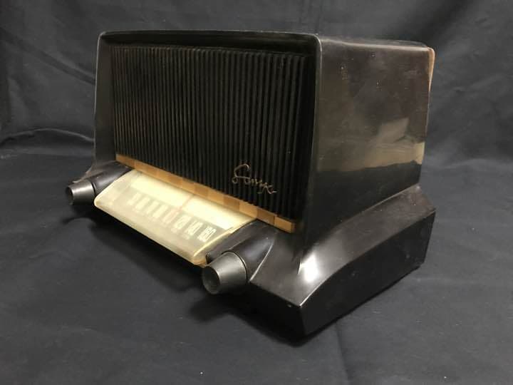 アンテークラジオ