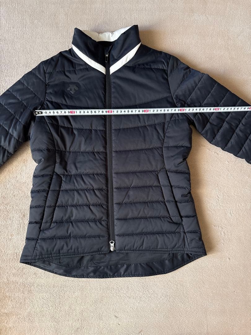 DESCENTE GOLFデサントモバイルサーモ　中綿ジャンパー温度調節アウター