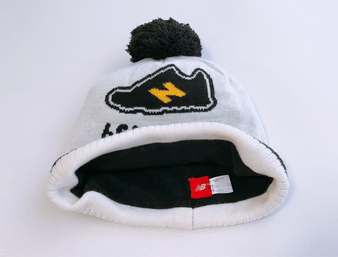 ニューバランスゴルフ　②点　保温防風裏起毛ワンピース　ぽんぽん付きニット帽
