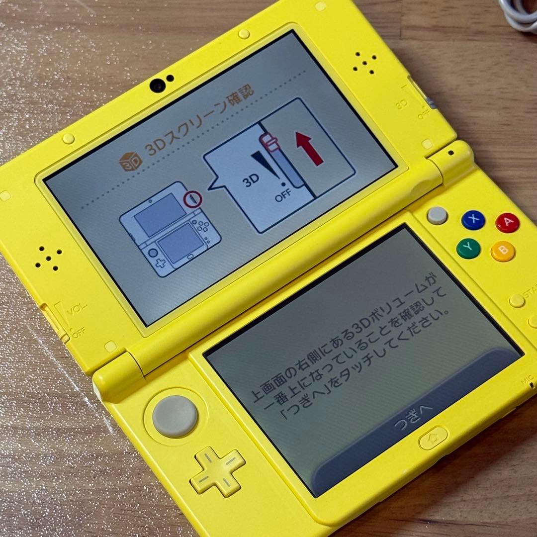 7-122 Newニンテンドー3DS LL ピカチュウ【イエロー】箱付き