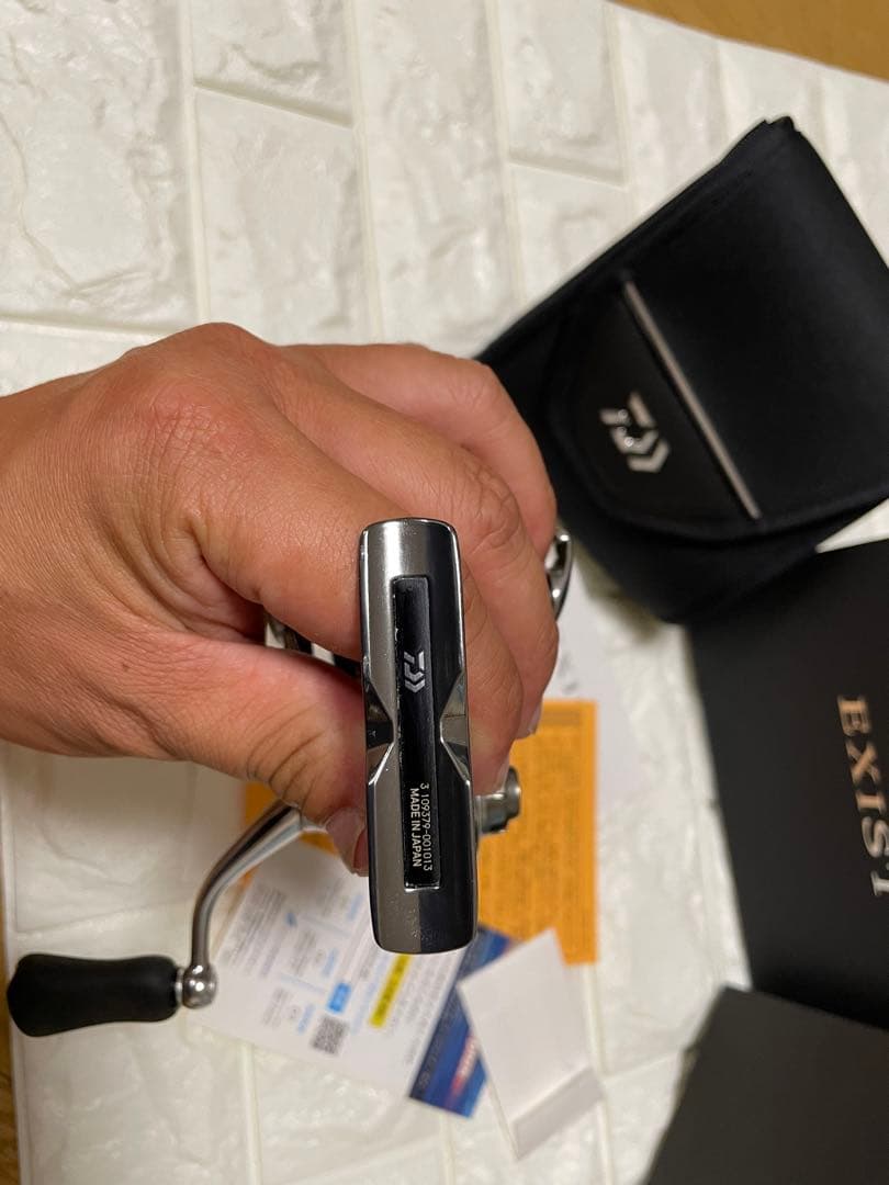 本日限定価格　22イグジスト LT2000S-P