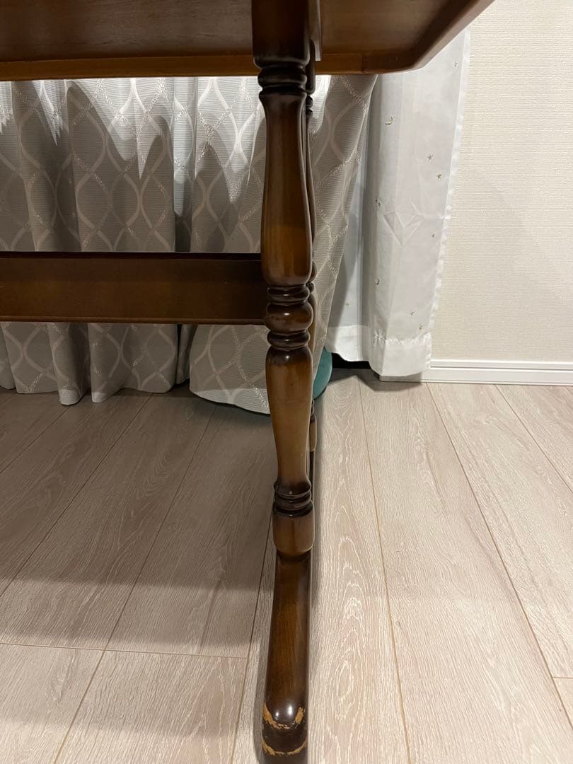 【カリモク】コロニアル　ダイニングテーブル　レトロ