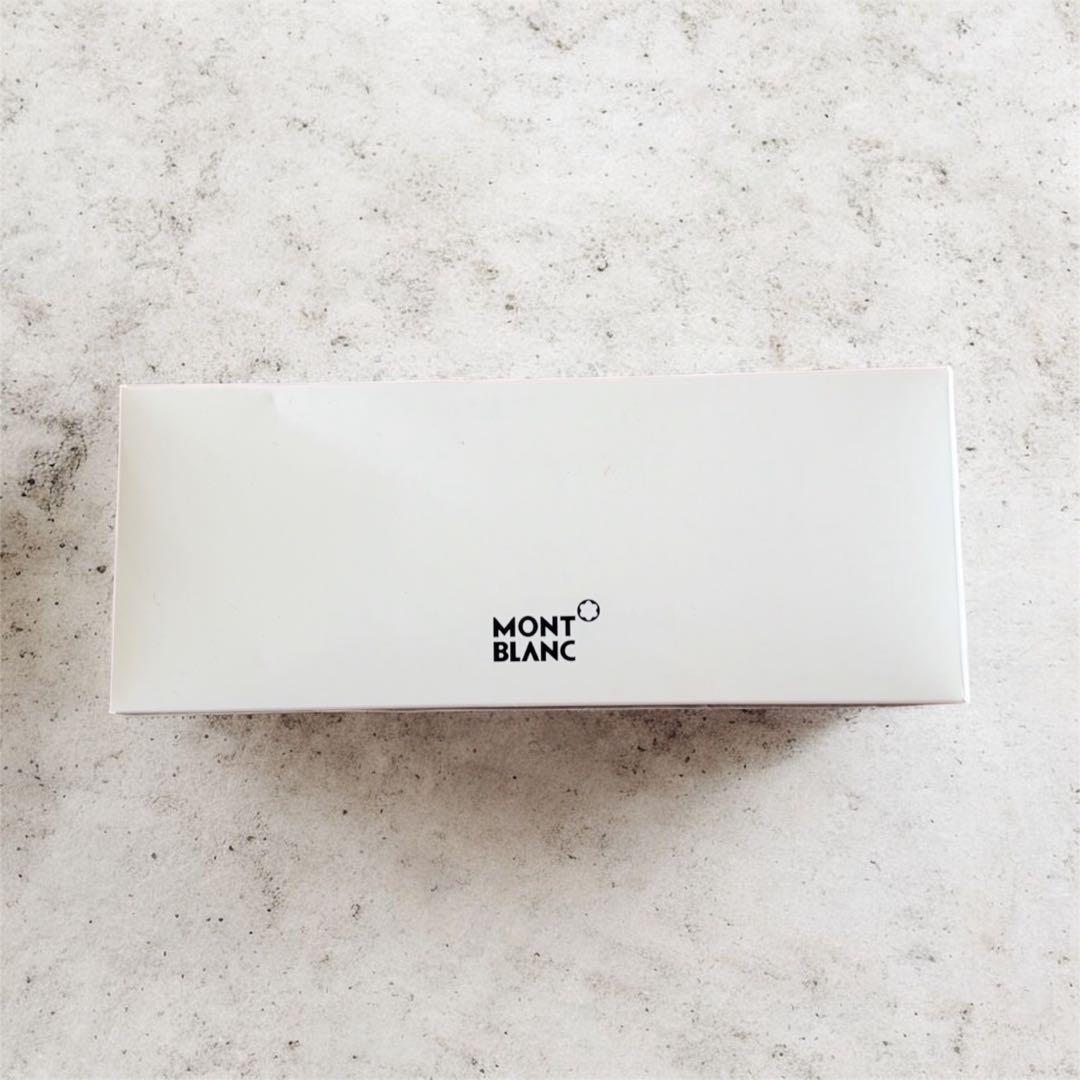 MONT BLANC 黒 ボールペン（文字彫刻あり）箱付き