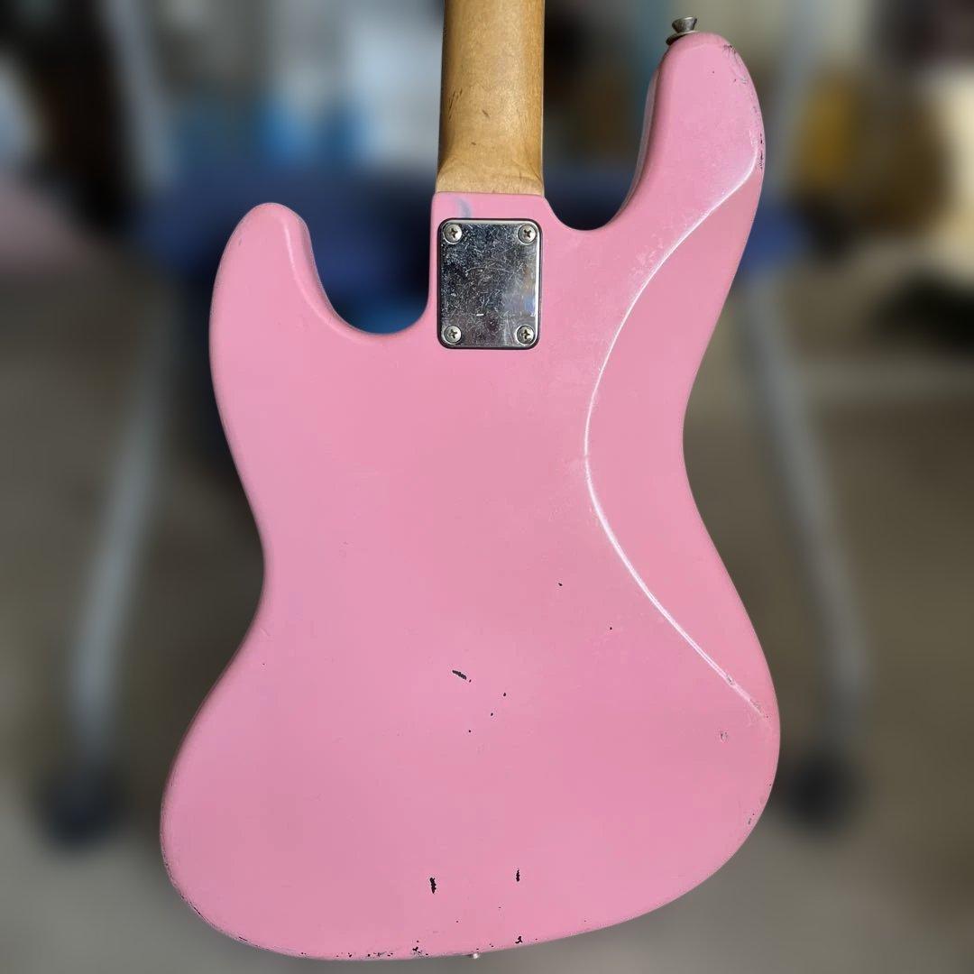 Brian by Bacchus ピンク エレキベース