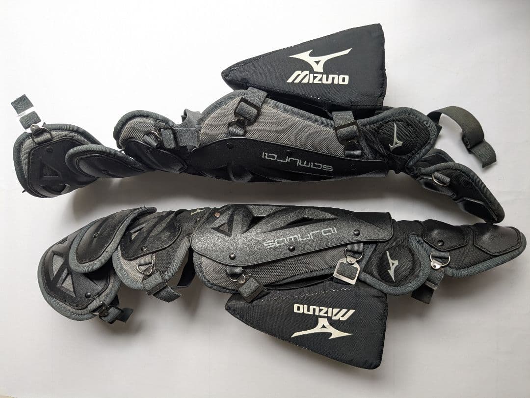 U.S. Mizuno SAMURAI ミズノキャッチャーレガース
