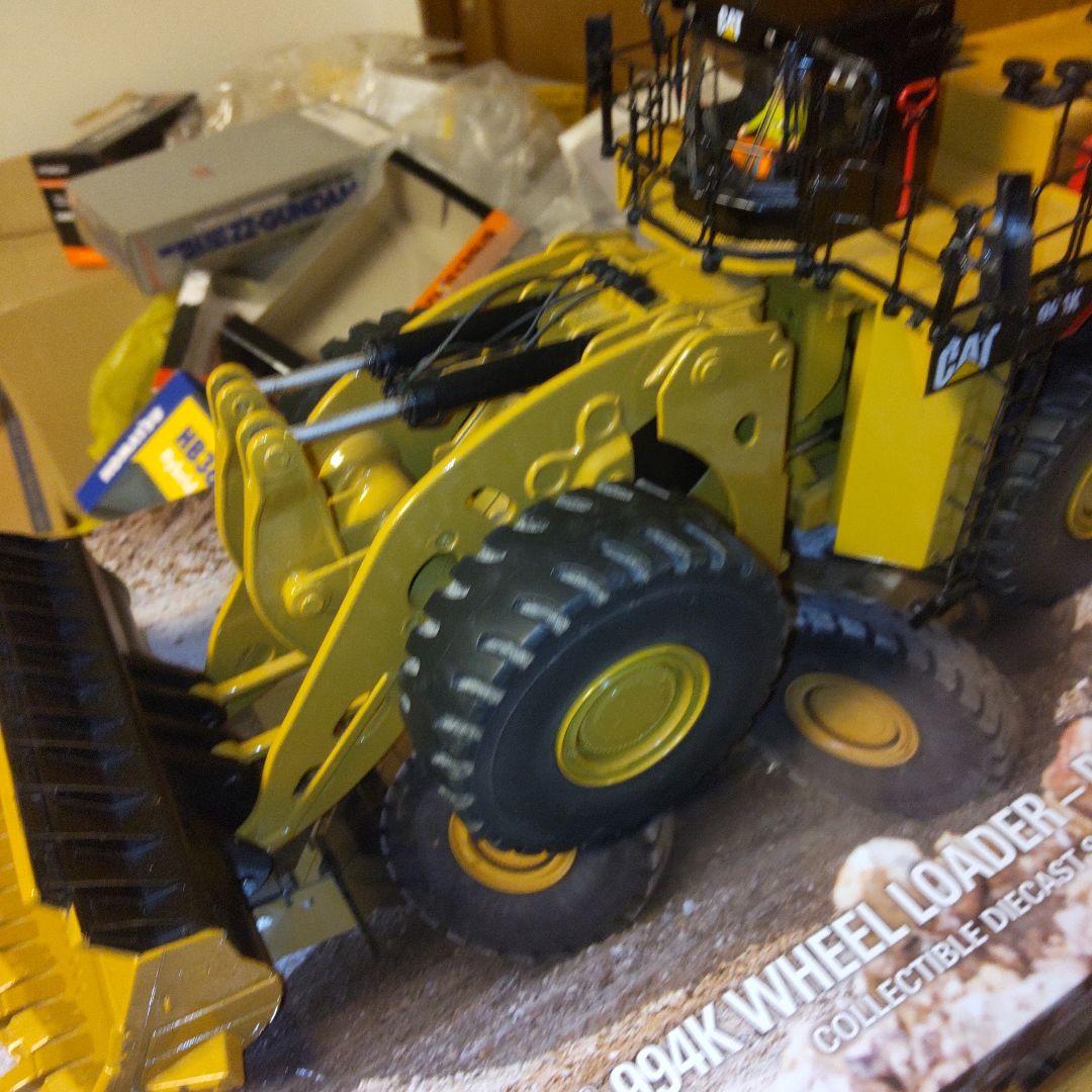 CAT 994K Wheel Loader ダイキャストモデル