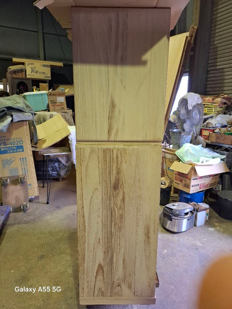桐着物箪笥　レトロ家具　桐箪笥　2段別れます。