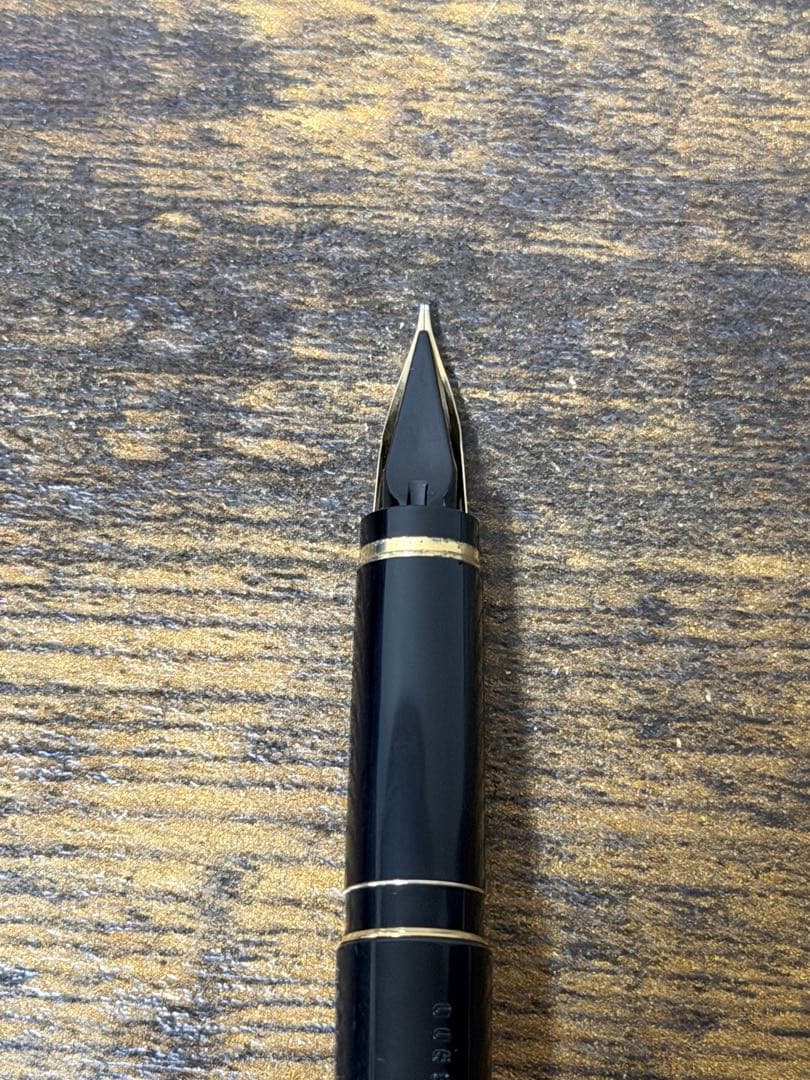 1982年製　初期　グランダム　 エラボー　SMニブ中字軟　14金　万年筆