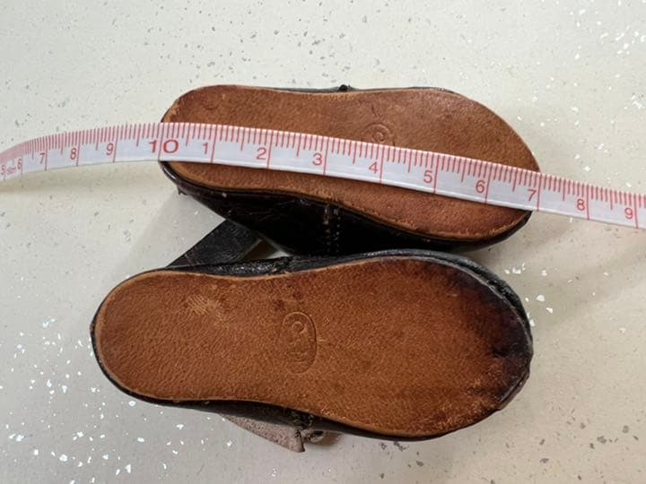 追加画像　アンティークドール用シューズ3