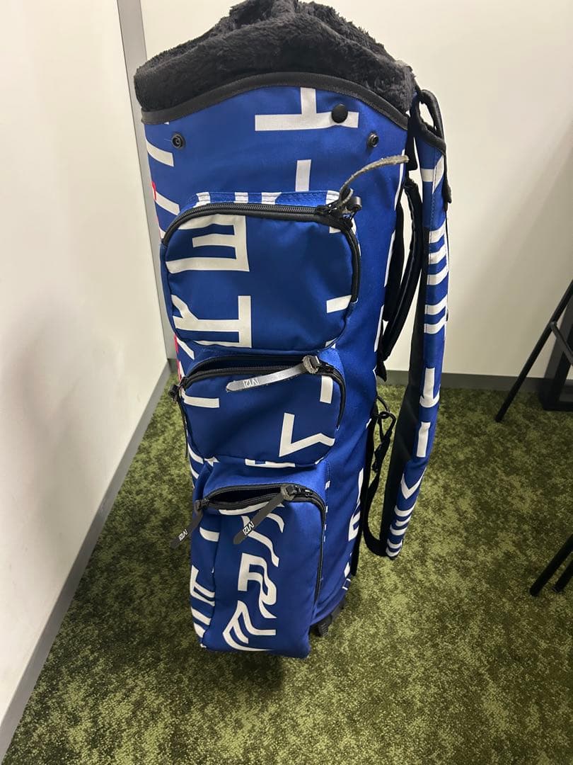 V TWELVE 着せ替えキャディバッグ