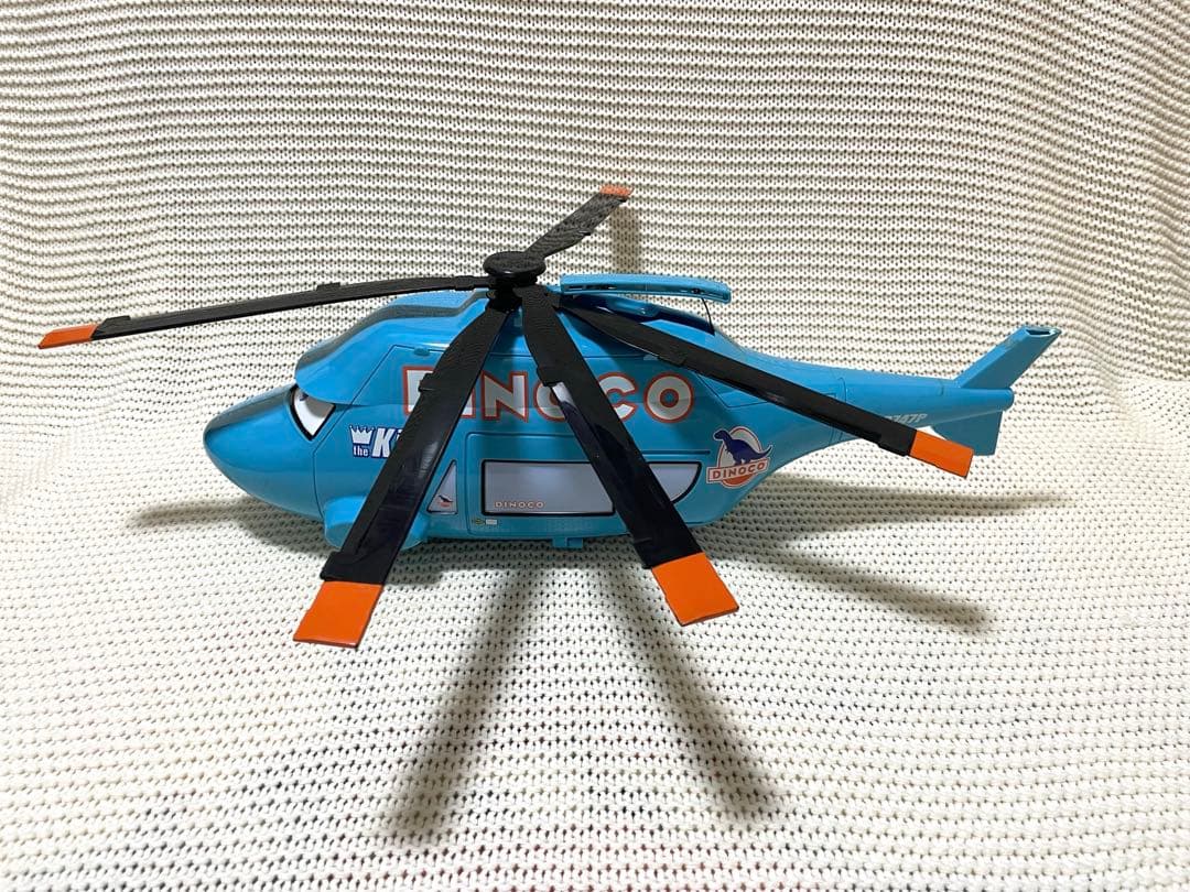 カーズ　ダイナコ　ヘリコプター　60cm
