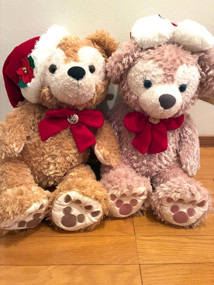 ♡ダッフィー＆シェリーメイ♡クリスマス♡Mサイズのぬいぐるみ♡タグ、値札付き♡