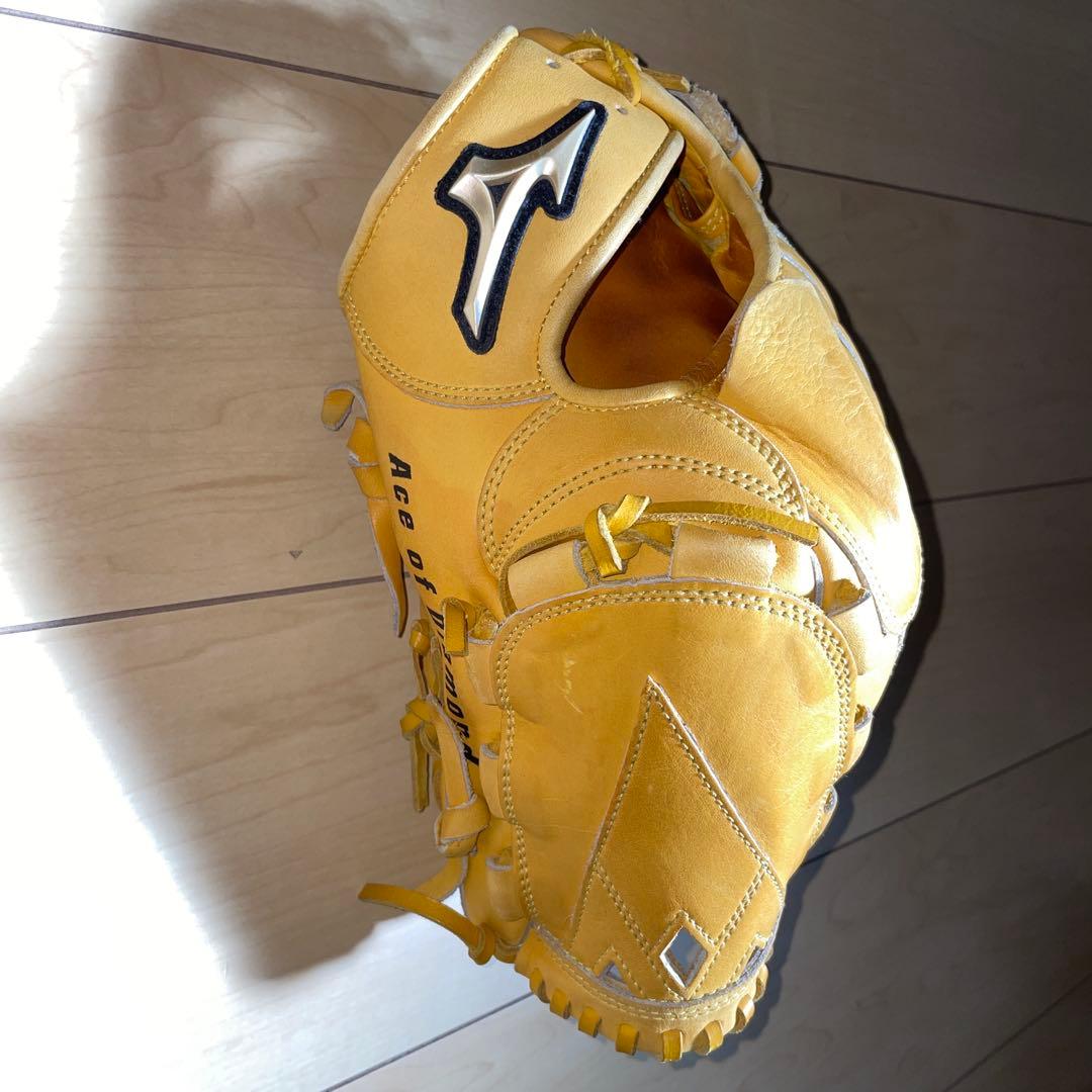 Mizuno Ace of Diamond イエロー グローブ