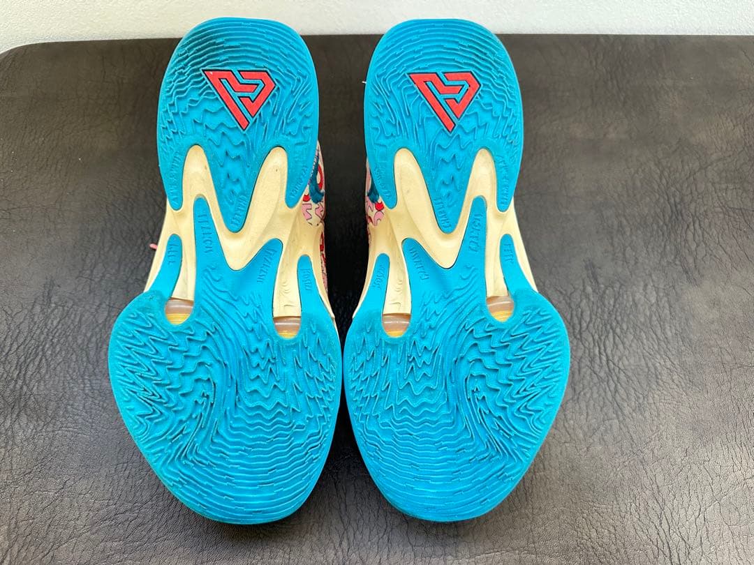 【美品】ズーム フリーク 4 Zoom Freak 4