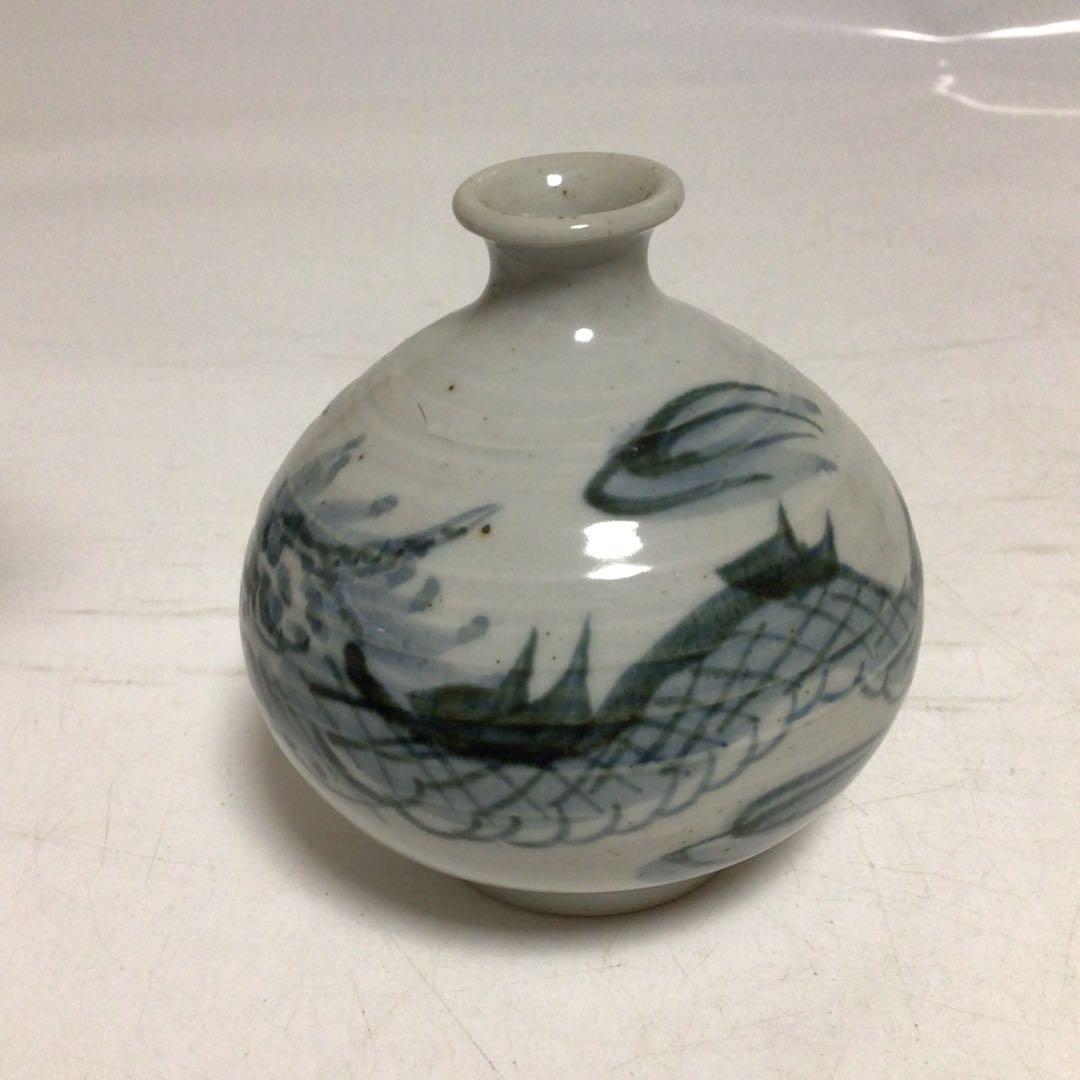 古伊万里　染付油壺（あぶらつぼ）　龍　青魚模様の陶器小瓶