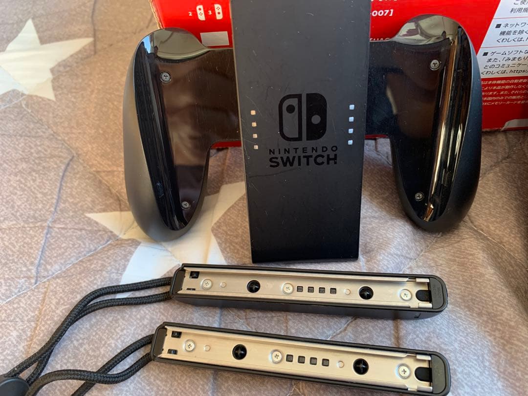 Nintendo Switch 本体　ケース付き