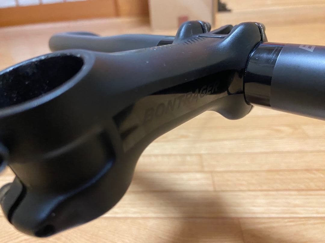 【美品】ボントレガーXXX VR-C カーボンハンドル ➕ PRO ステムセット