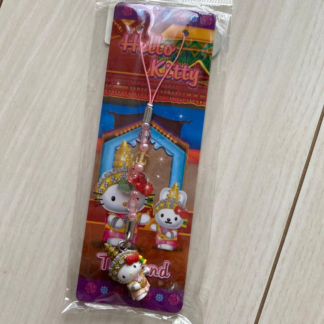 ご当地キティ　タイ限定　キティ　ストラップ　民族衣装