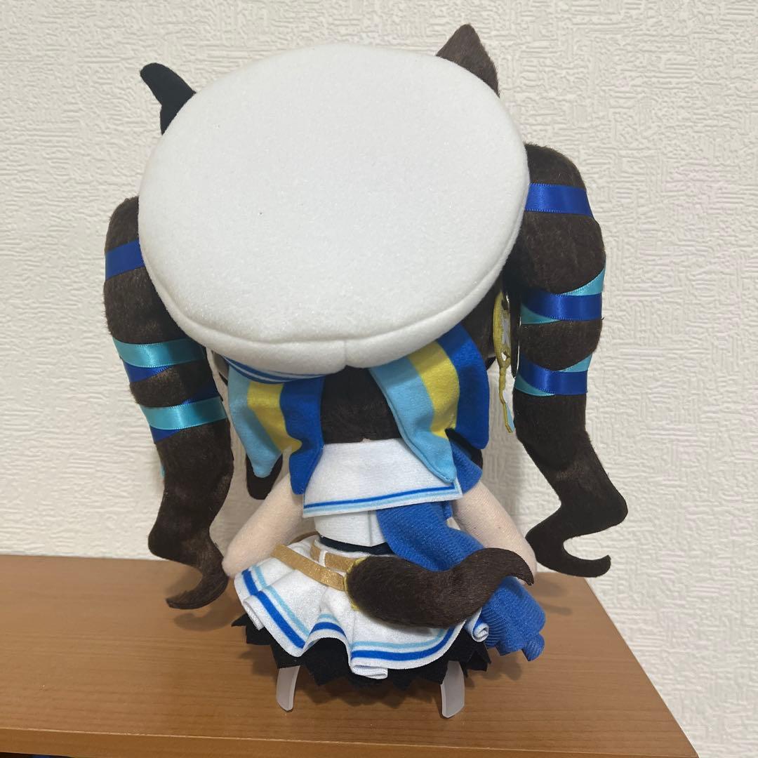 ウマ娘プリティーダービー　ヴィヴロス　ぬいぐるみ
