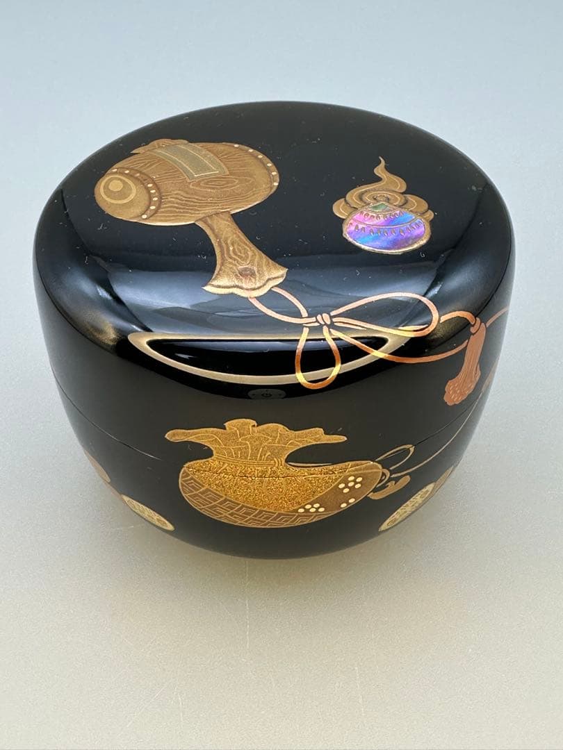 茶道具　棗　前端春斎　宝尽し蒔絵