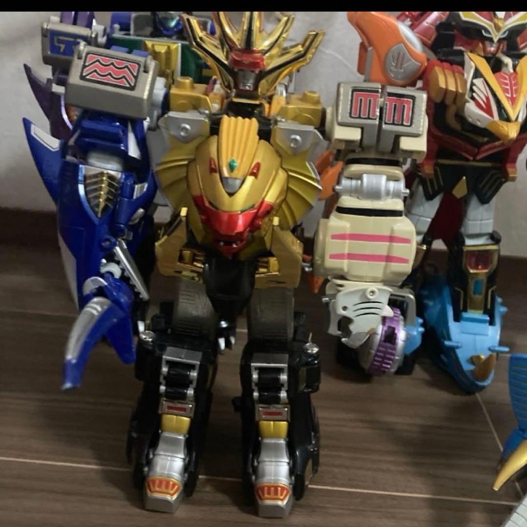 ガオキング　ガオハンター　ガオイカロス　ガオエレファント　ガオレンジャー