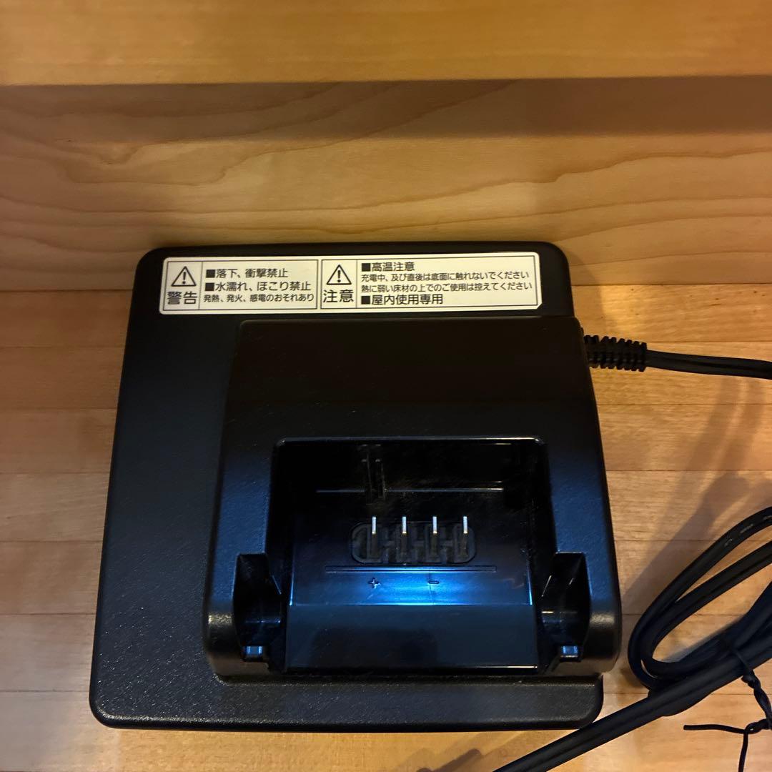 パナソニック電動自転車用バッテリー 充電器 ブラック