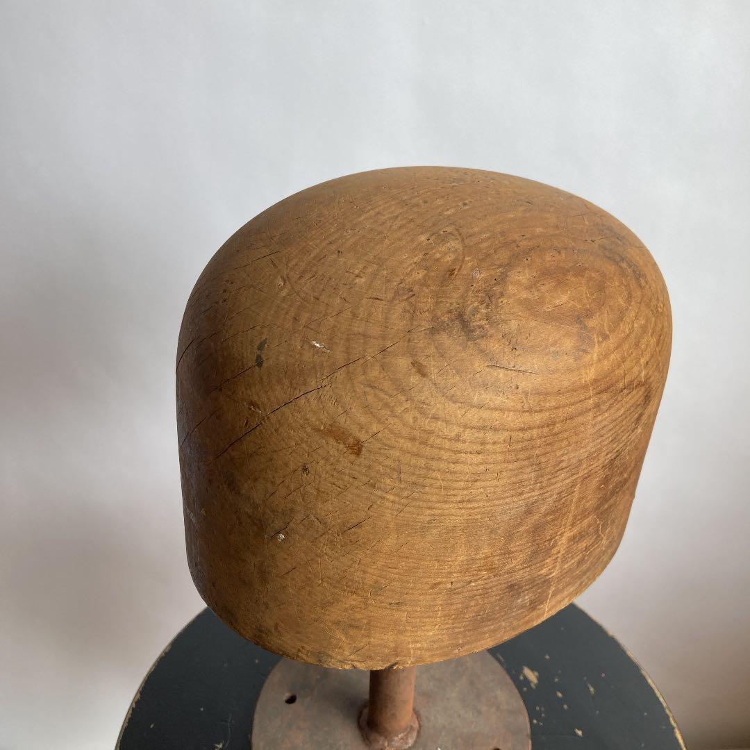 イギリス　ハットメイカーから出たディスプレイスタンド　帽子立て　アトリエ