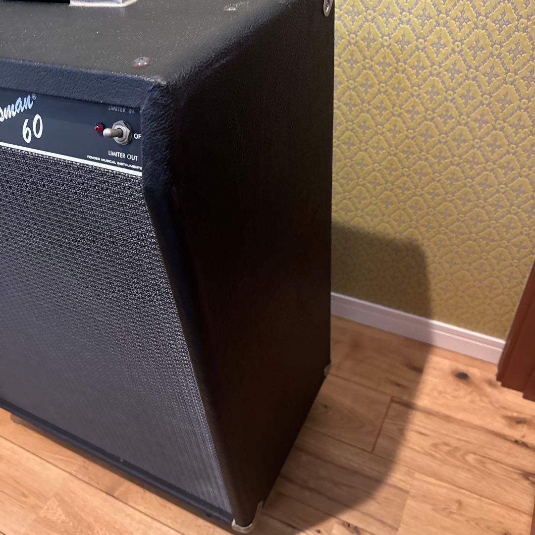 正常動作品 Fender Japan BASSMAN 60 BM-60 ベース用