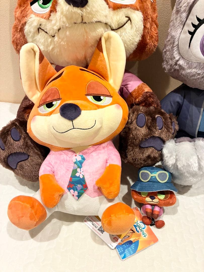 ズートピア2 スーパーラージぬいぐるみ ☆ニック ジュディ ②