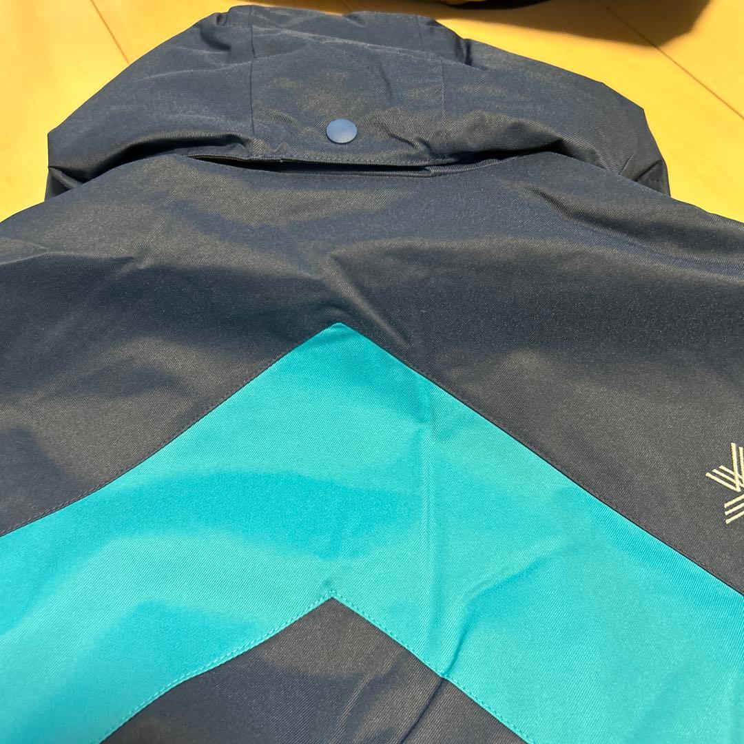 ウェア　ノースフェイス　コロンビア　　デサント　フェニックス　ボード　オンヨネ