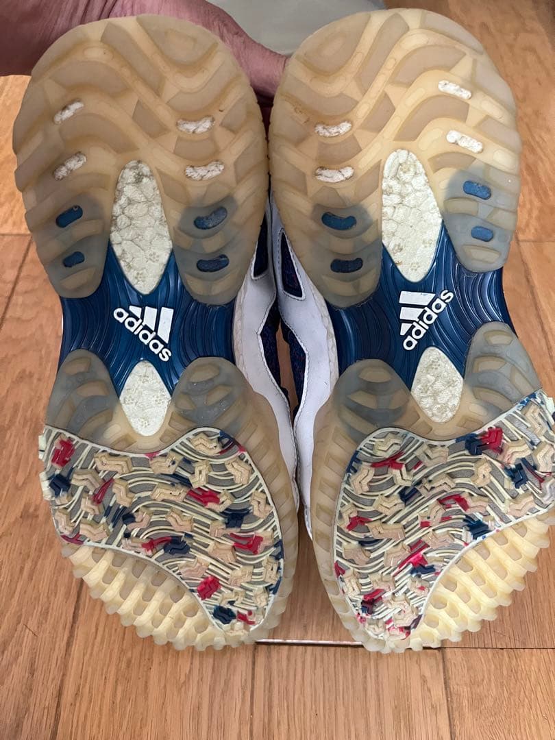 アディダス ゴルフ　スパイクレス コードカオス