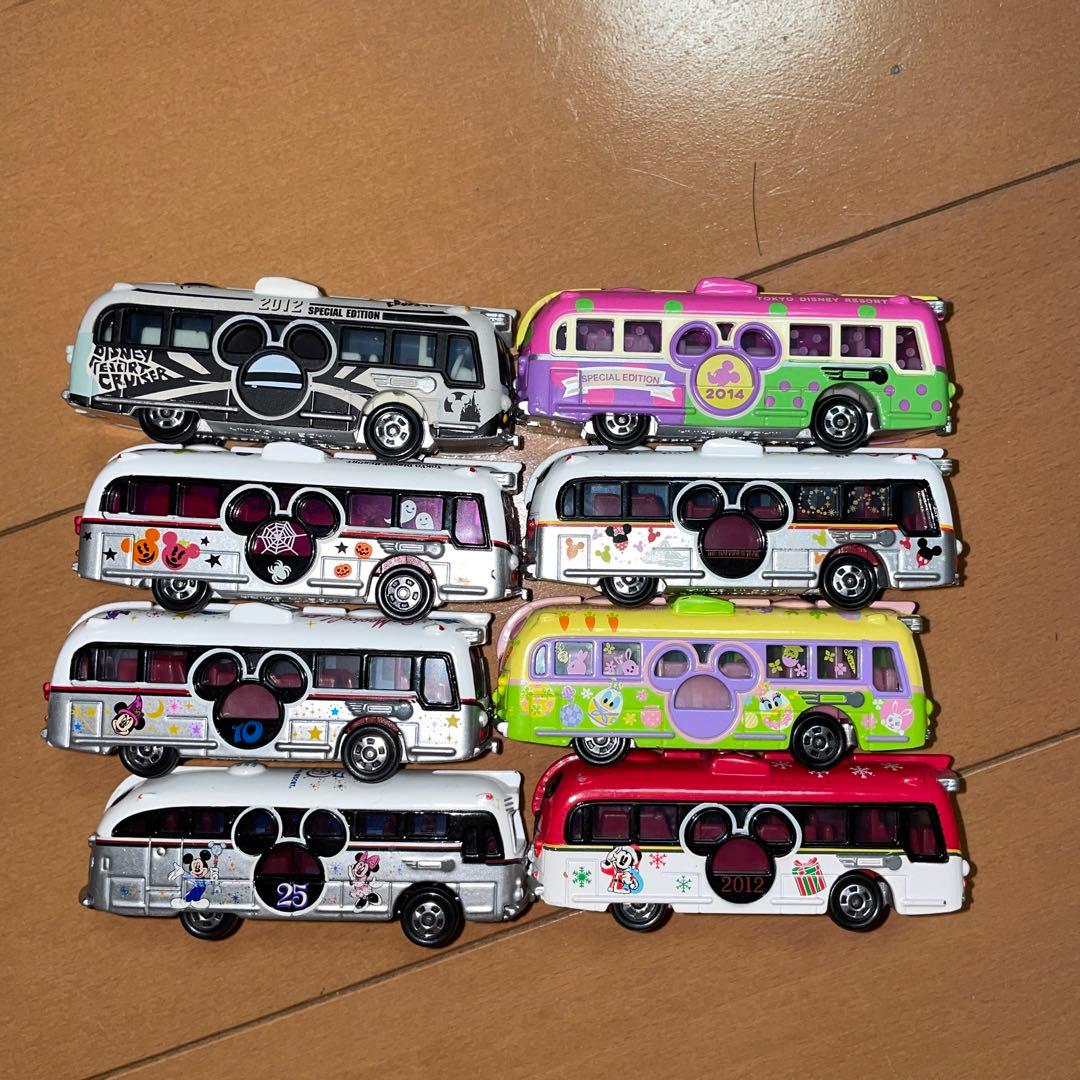 ディズニー　ミニカー　バス　セット　トミカ