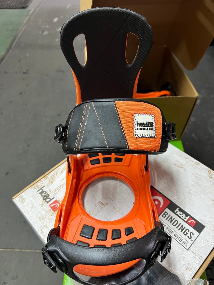 オレンジ スノーボード ビンディング 未使用　Mサイズ