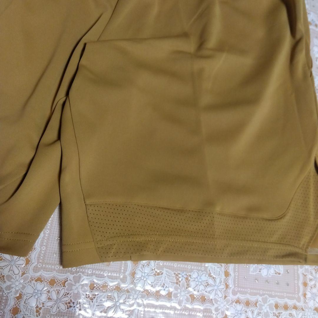 新品✨ ⑧ YONEX ハーフパンツ／ ユニ XО／ゴールド／日本代表モデル