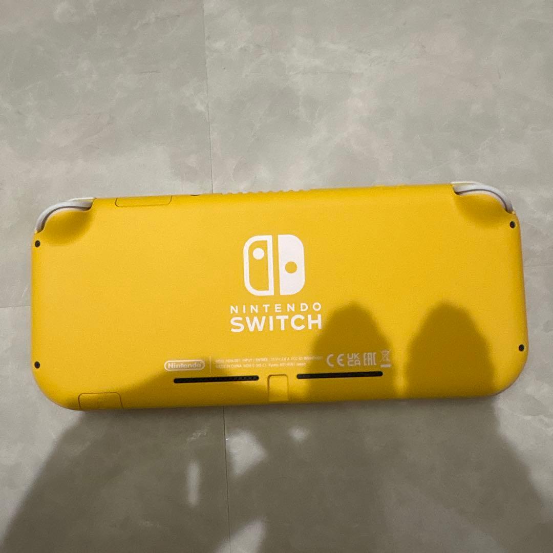 Nintendo Switch Lite イエロー + ゲームソフト5本