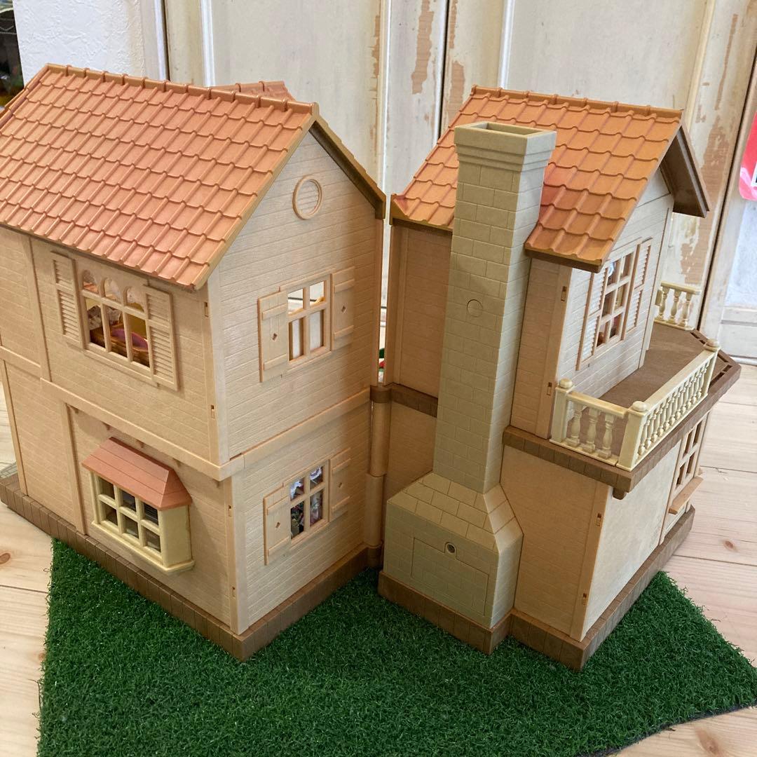 あかりの灯る大きなお家 シルバニアファミリー ペルシャネコ ファミリー セット