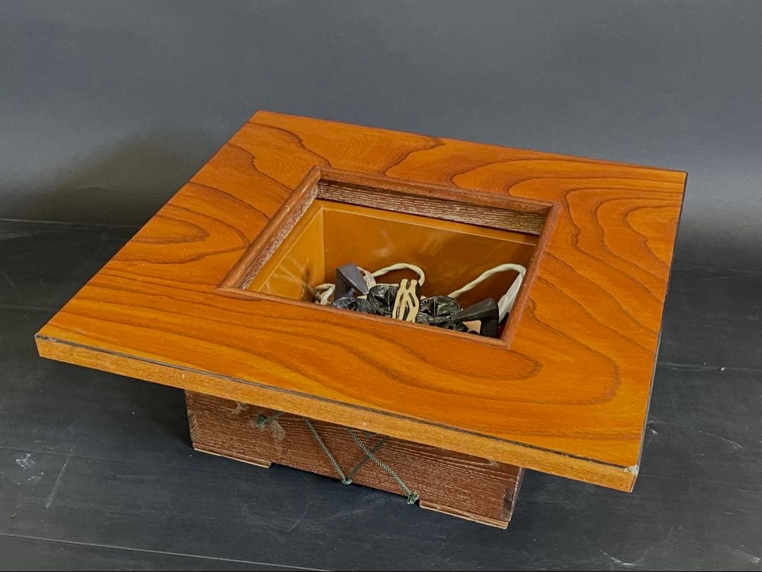 【美品】「母」 置炉 テーブル付 電熱 紙箱 茶道具 和室 レトロ(213F④)